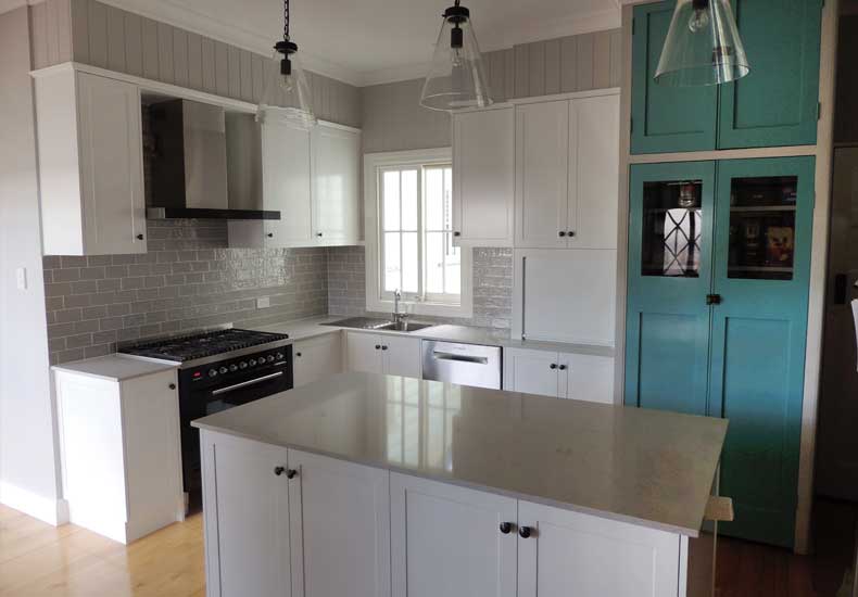 Shaker Style Kitchens